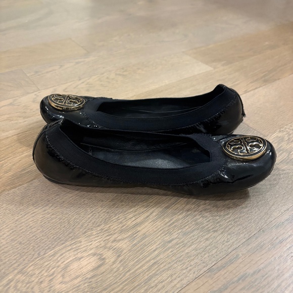 Tory Burch Black Patent Leather Ballet Flats - Picture 2 of 4